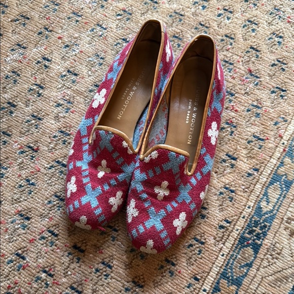 Stubbs & Wootton Red and Blue Flats with Playful Pattern - Picture 1 of 11
